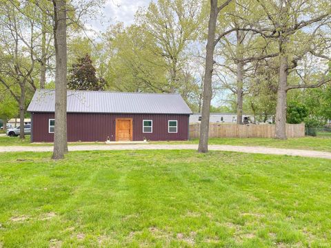 Tiny photo for 6035 N Hodges Drive, Monticello, IN 47960 (MLS # 202616591)