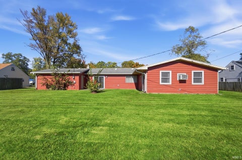 Tiny photo for 7718 Diane Drive, Fort Wayne, IN 46835 (MLS # 202643605)