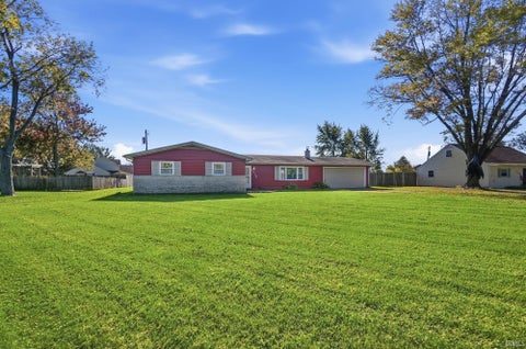Tiny photo for 7718 Diane Drive, Fort Wayne, IN 46835 (MLS # 202643605)
