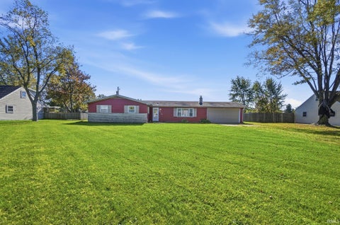 Tiny photo for 7718 Diane Drive, Fort Wayne, IN 46835 (MLS # 202643605)