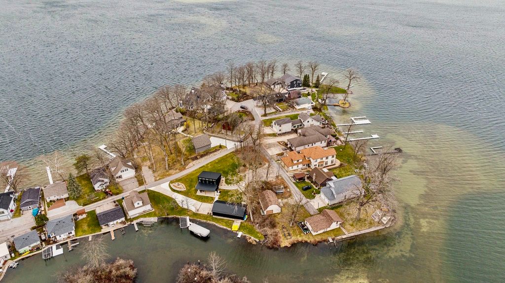 Photo of 15 Lane 200EB Lake James, Angola, IN 46703 (MLS # 202604866)