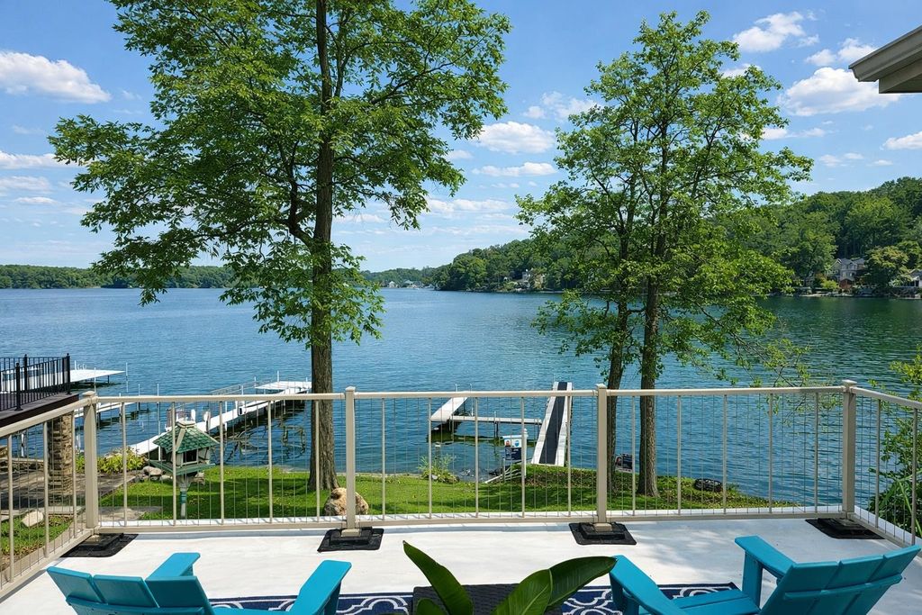 Photo of 15 Lane 200EB Lake James, Angola, IN 46703 (MLS # 202604866)