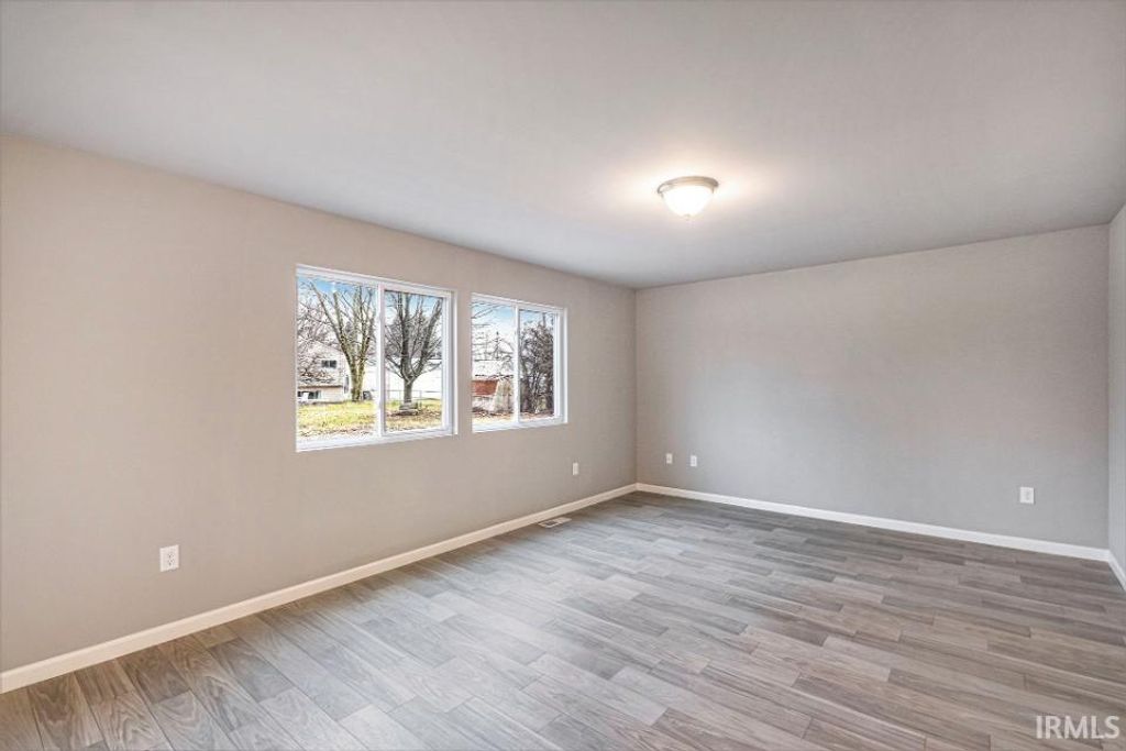 Photo of 1335 Mackey Drive, South Bend, IN 46614 (MLS # 202546482)