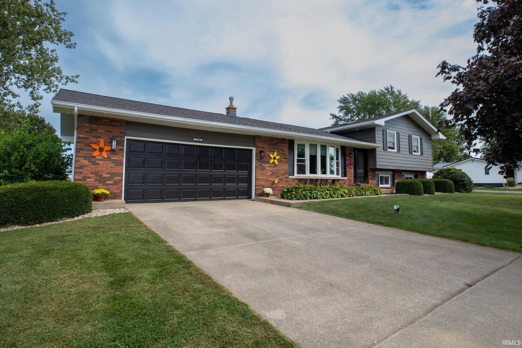 Photo of 12406 Cedar Road, Bourbon, IN 46504 (MLS # 202638103)