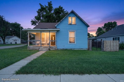 Tiny photo for 885 S Cicott Street, Logansport, IN 46947 (MLS # 202633441)