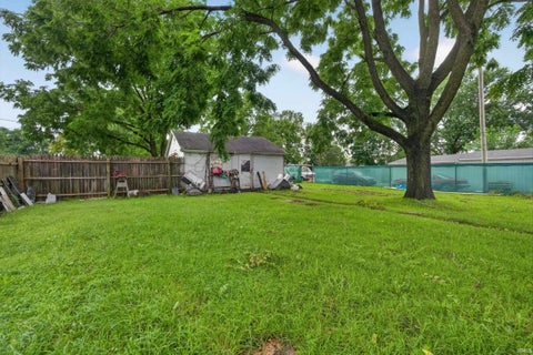 Tiny photo for 885 S Cicott Street, Logansport, IN 46947 (MLS # 202633441)