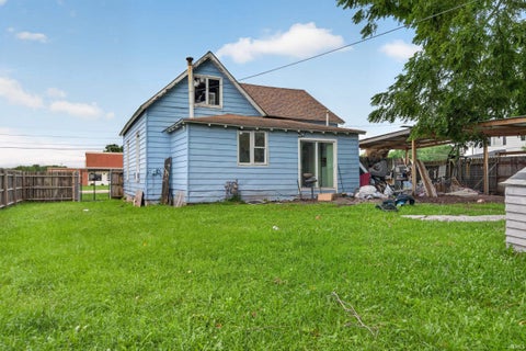 Tiny photo for 885 S Cicott Street, Logansport, IN 46947 (MLS # 202633441)