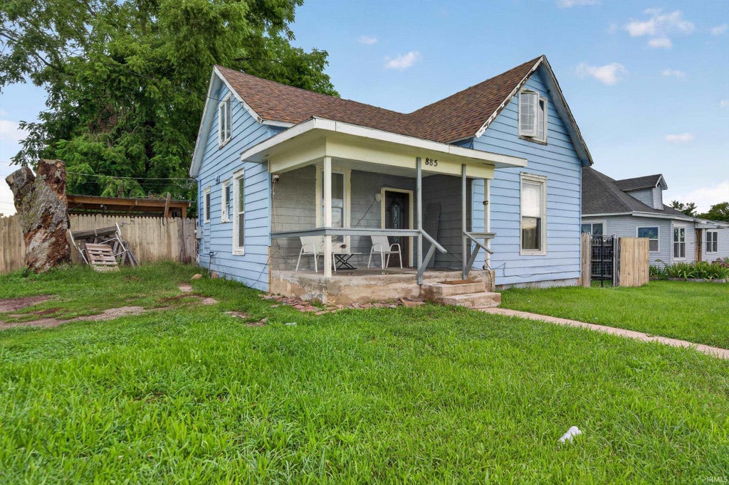 Photo of 885 S Cicott Street, Logansport, IN 46947 (MLS # 202633441)