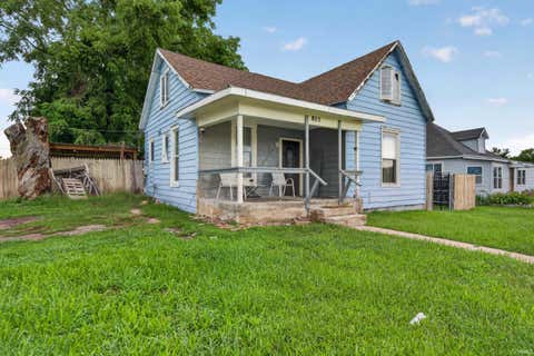 Tiny photo for 885 S Cicott Street, Logansport, IN 46947 (MLS # 202633441)