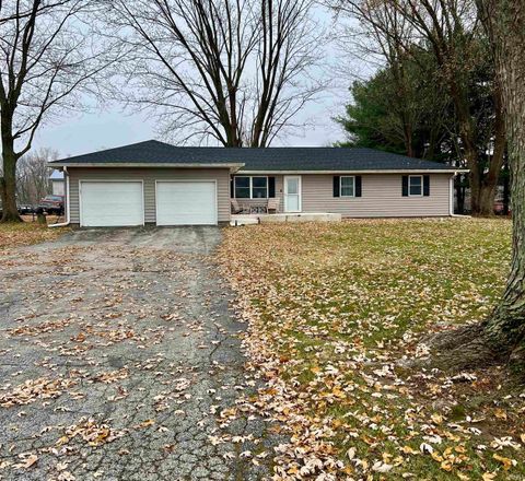 Photo of 4693 W 1300 SOUTH, Galveston, IN 46932 (MLS # 202546648)