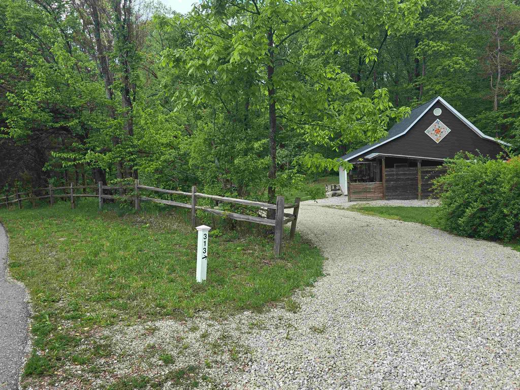 Photo of 313 Concord Road, Spencer, IN 47460 (MLS # 202615694)
