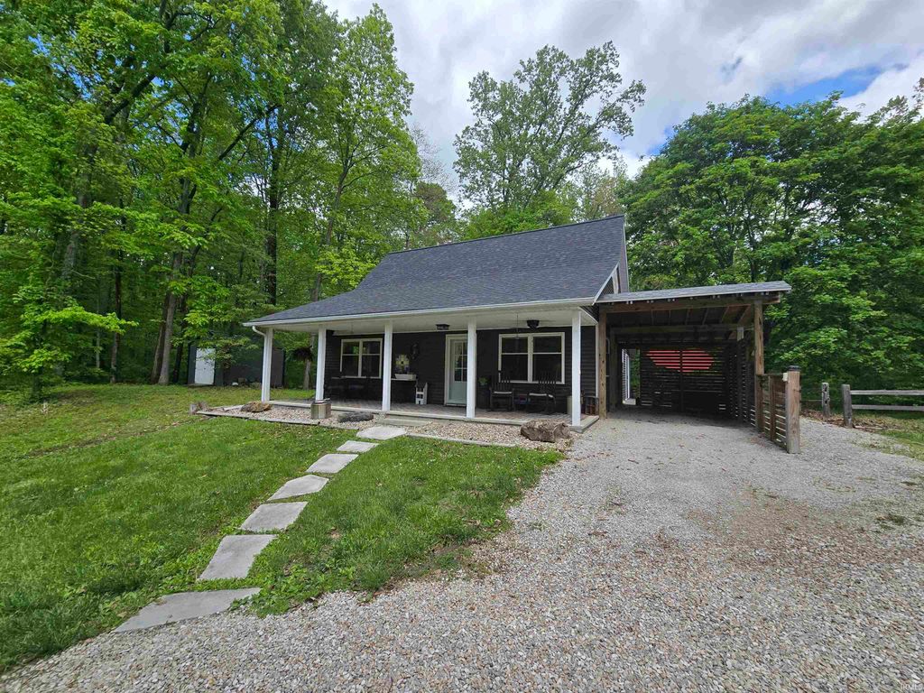 Photo of 313 Concord Road, Spencer, IN 47460 (MLS # 202615694)