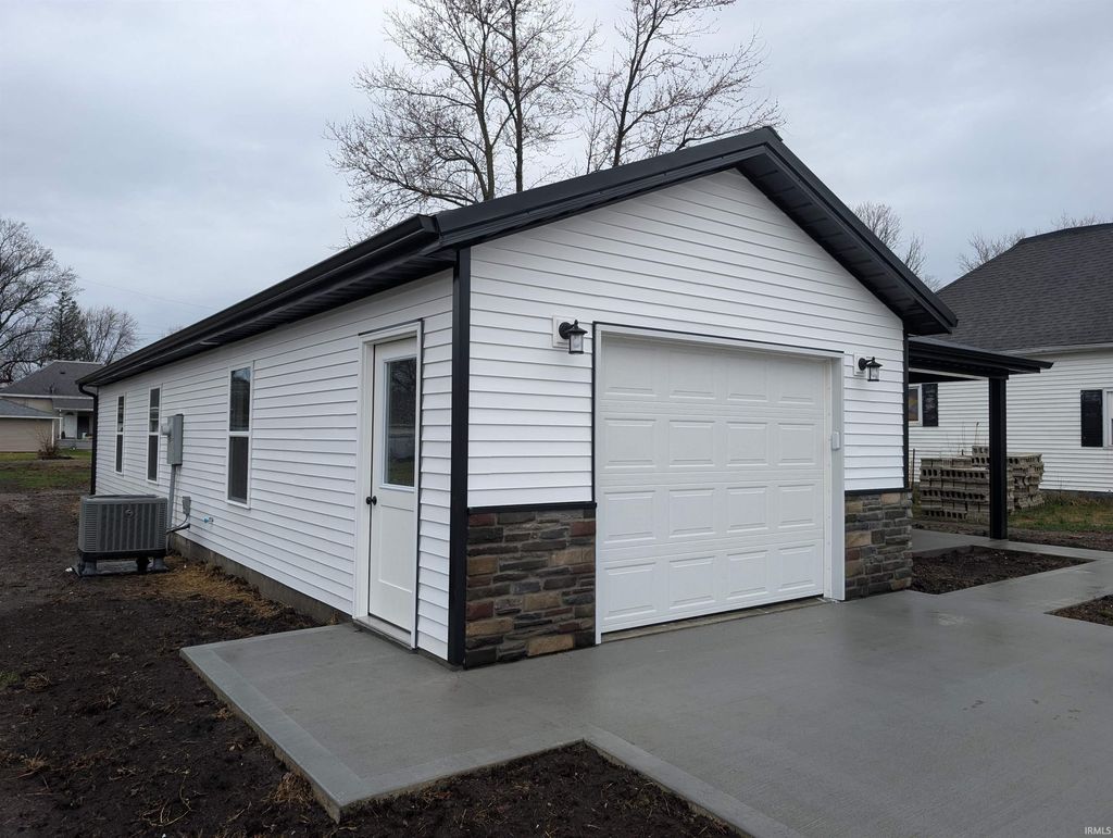 Photo of 407 Ogdon Street, Washington, IN 47501 (MLS # 202603869)