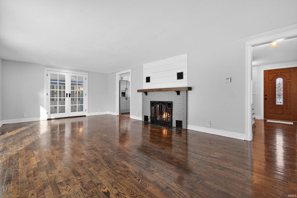 Photo of 1411 N WABASH Avenue, Marion, IN 46952 (MLS # 202549275)