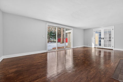 Tiny photo for 1411 N WABASH Avenue, Marion, IN 46952 (MLS # 202549275)