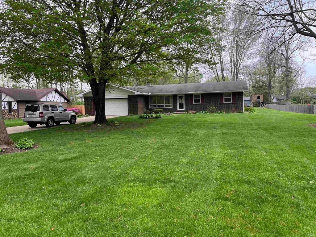 Photo of 57239 CR 117 Road, Goshen, IN 46528 (MLS # 202614928)