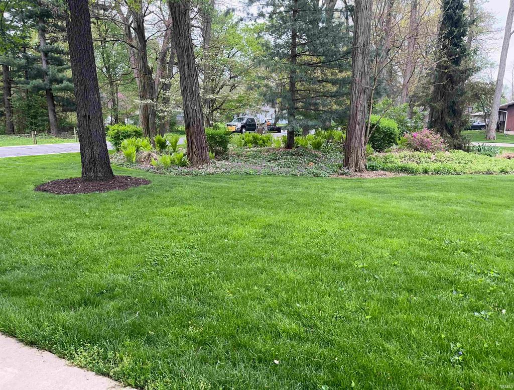 Photo of 57239 CR 117 Road, Goshen, IN 46528 (MLS # 202614928)