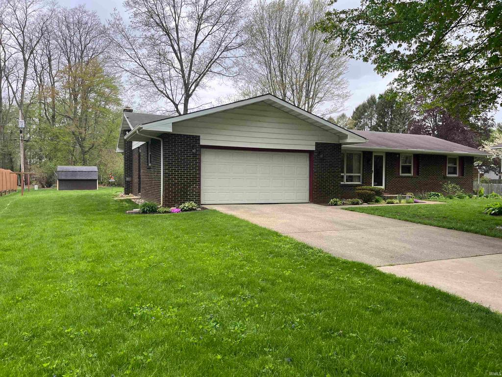 Photo of 57239 CR 117 Road, Goshen, IN 46528 (MLS # 202614928)