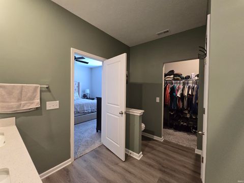 Tiny photo for 910 HIGHLAND SPRINGS Lane, Kokomo, IN 46902 (MLS # 202605085)