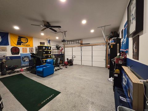 Tiny photo for 910 HIGHLAND SPRINGS Lane, Kokomo, IN 46902 (MLS # 202605085)