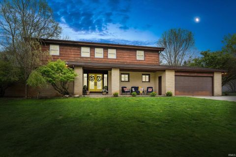 Photo of 21348 Elkton Drive, South Bend, IN 46628 (MLS # 202614683)