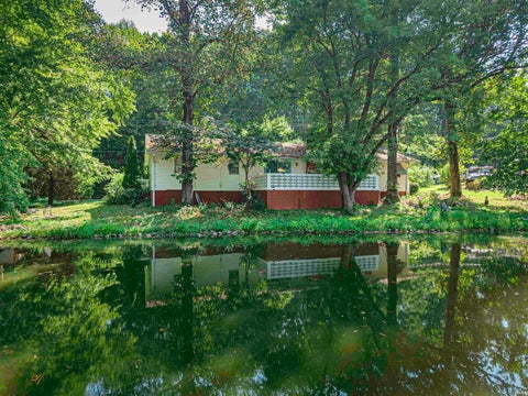 Tiny photo for 5017 S St. Philip Road, Evansville, IN 47712 (MLS # 202638873)