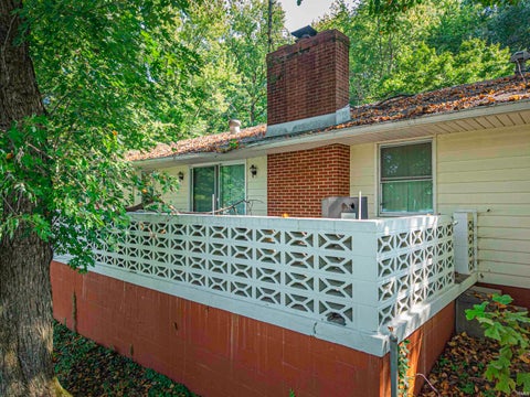 Tiny photo for 5017 S St. Philip Road, Evansville, IN 47712 (MLS # 202638873)