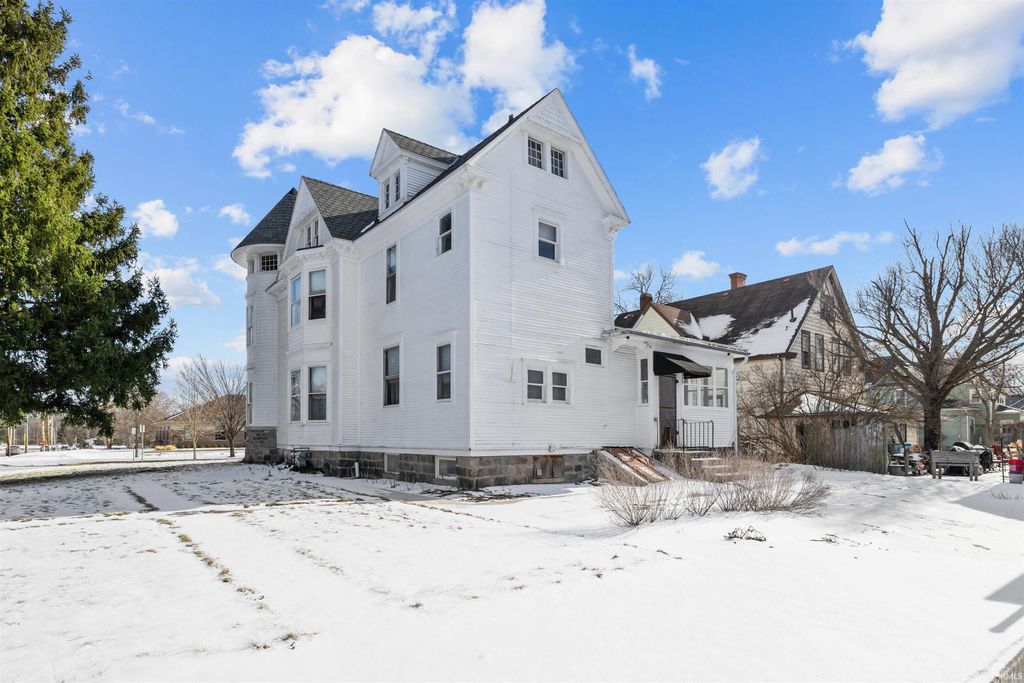 Photo of 703 S Main Street, Auburn, IN 46706 (MLS # 202602056)