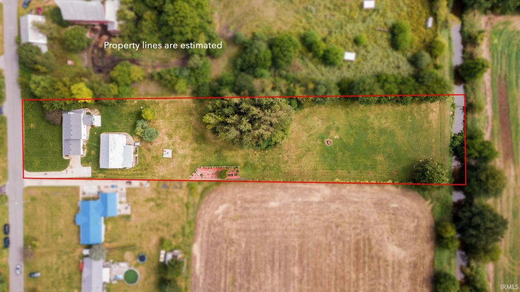 Photo of 24244 County Road 126, Goshen, IN 46526 (MLS # 202638948)