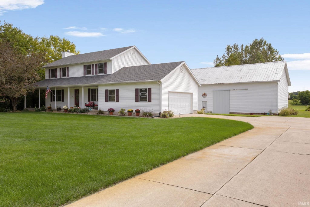 Photo of 24244 County Road 126, Goshen, IN 46526 (MLS # 202638948)