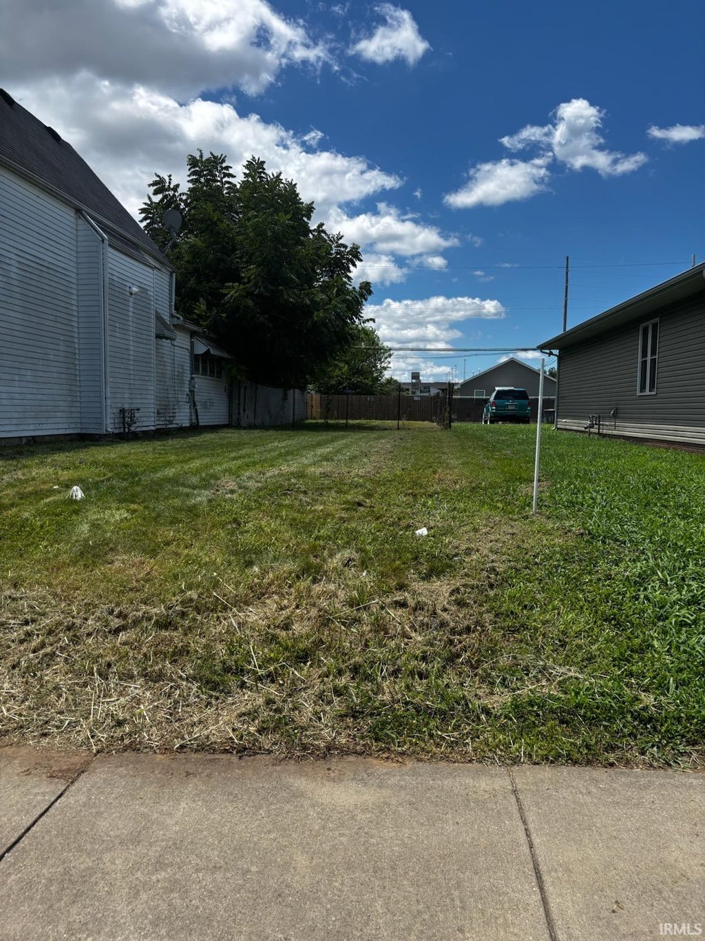 Photo of 514 Baker Avenue, Evansville, IN 47710 (MLS # 202629340)