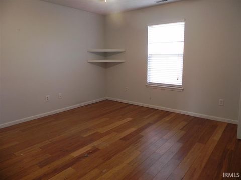 Tiny photo for 340 Plantation Way, Lafayette, IN 47909 (MLS # 202610082)