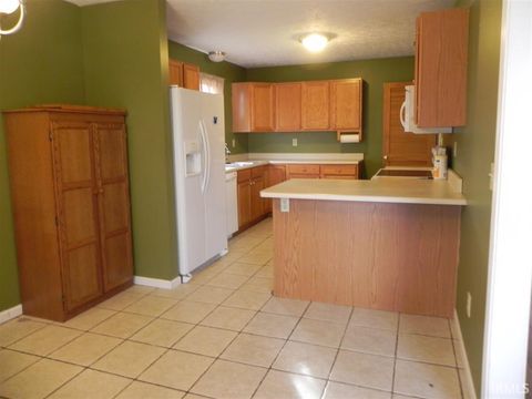 Tiny photo for 340 Plantation Way, Lafayette, IN 47909 (MLS # 202610082)