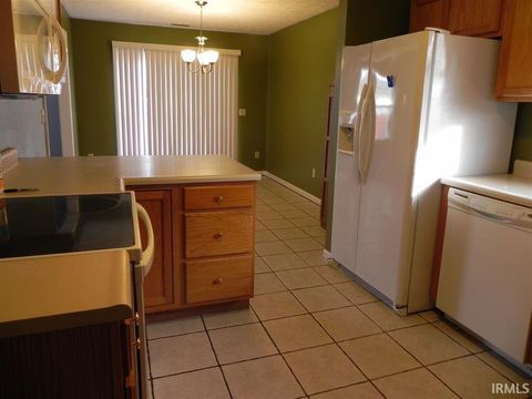 Tiny photo for 340 Plantation Way, Lafayette, IN 47909 (MLS # 202610082)