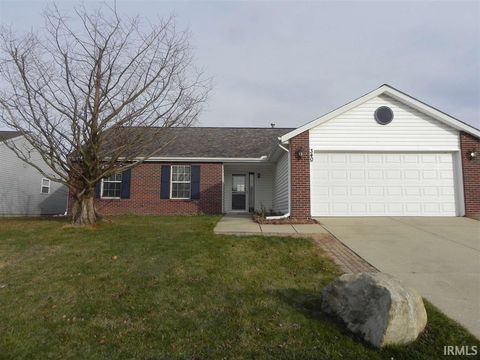 Photo of 340 Plantation Way, Lafayette, IN 47909 (MLS # 202610082)