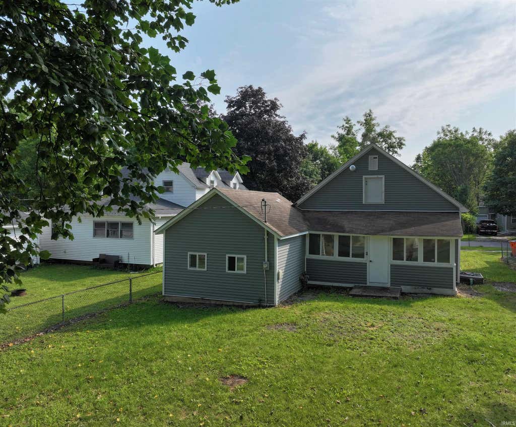 Photo of 606 S Market Street, Winamac, IN 46996 (MLS # 202632332)
