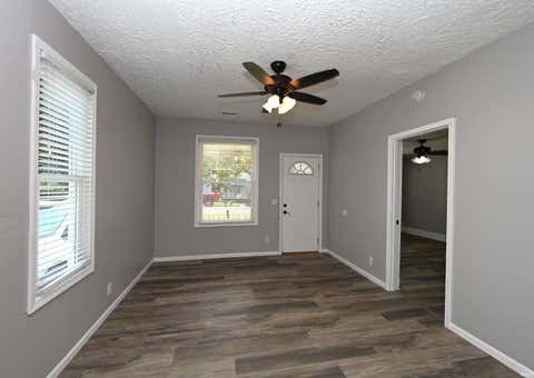 Tiny photo for 606 S Market Street, Winamac, IN 46996 (MLS # 202632332)