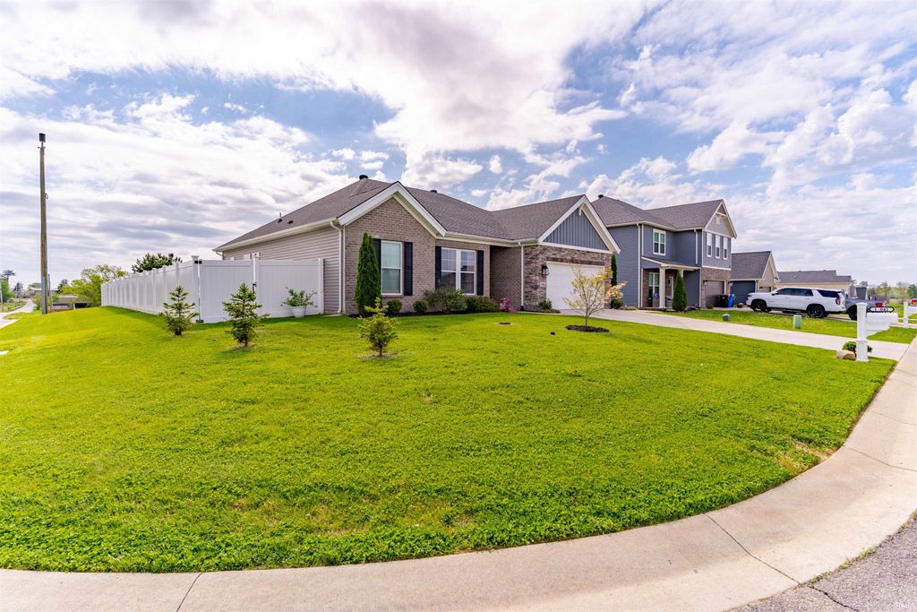 Photo of 13041 Halle Drive, Evansville, IN 47725 (MLS # 202613086)