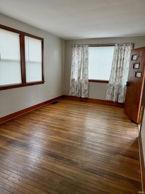 Tiny photo for 629/631 Madison Street, Rochester, IN 46975 (MLS # 202607907)