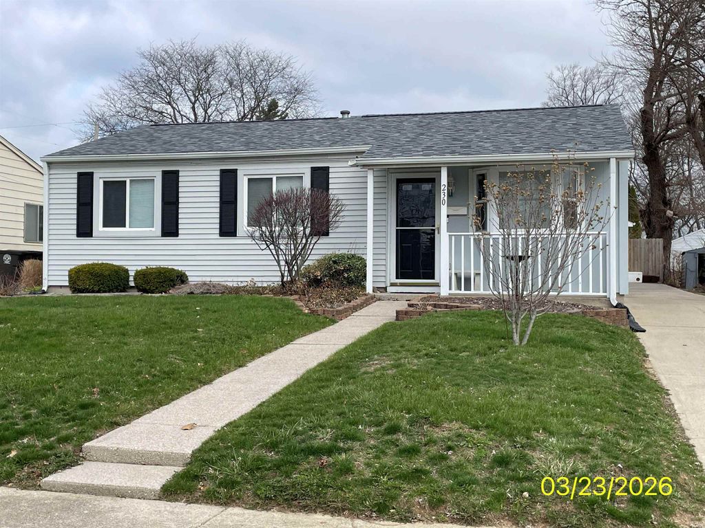 Photo of 230 Russell Avenue, Fort Wayne, IN 46808 (MLS # 202609663)