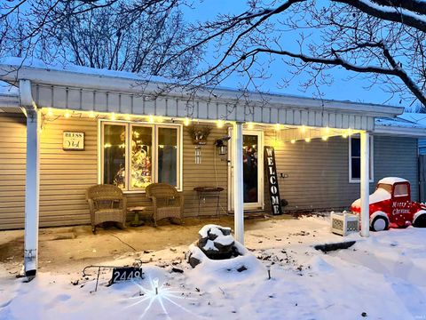 Tiny photo for 2449 Tam O Shanter Road, Kokomo, IN 46902 (MLS # 202547780)