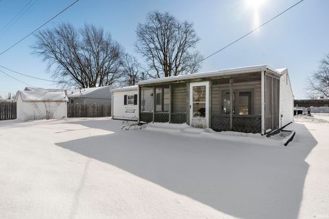 Tiny photo for 204 Armory Road, Delphi, IN 46923 (MLS # 202602883)