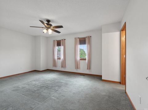 Tiny photo for 6205 Greenock Place, Fort Wayne, IN 46835 (MLS # 202618381)