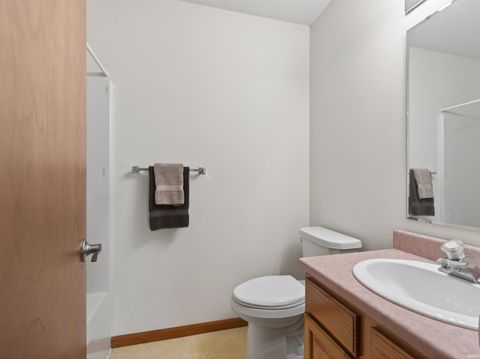 Tiny photo for 6205 Greenock Place, Fort Wayne, IN 46835 (MLS # 202618381)