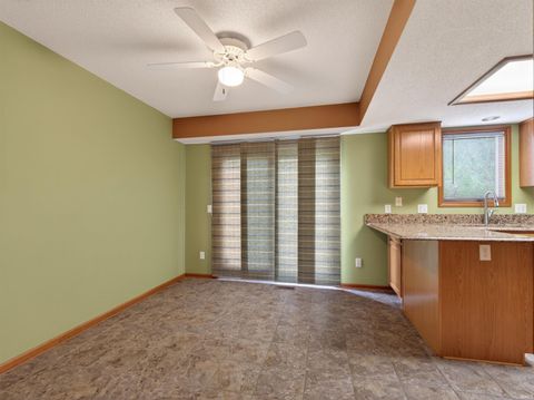 Tiny photo for 6205 Greenock Place, Fort Wayne, IN 46835 (MLS # 202618381)