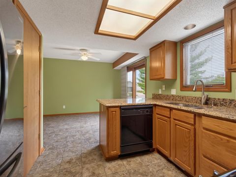 Tiny photo for 6205 Greenock Place, Fort Wayne, IN 46835 (MLS # 202618381)