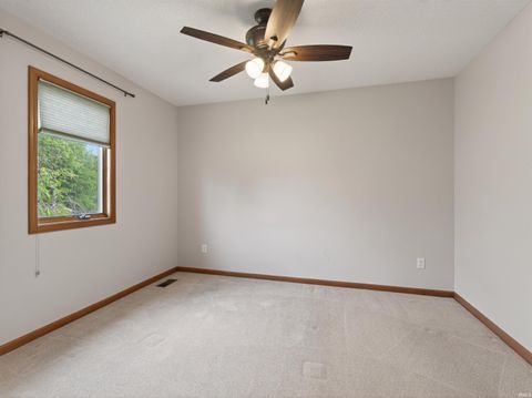 Tiny photo for 6205 Greenock Place, Fort Wayne, IN 46835 (MLS # 202618381)