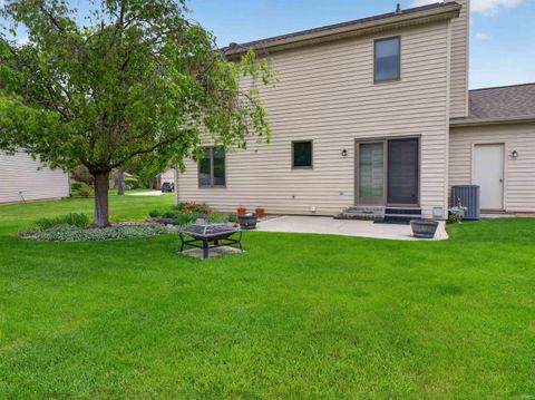Tiny photo for 6205 Greenock Place, Fort Wayne, IN 46835 (MLS # 202618381)