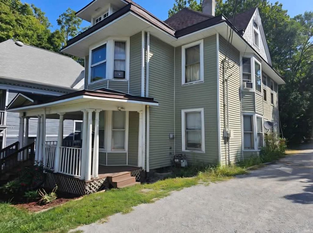 Photo of 115 S 9th Street, Lafayette, IN 47905 (MLS # 202611928)