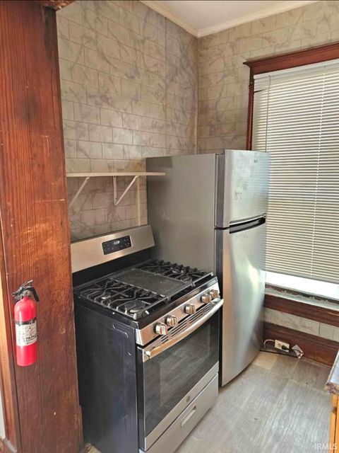 Tiny photo for 115 S 9th Street, Lafayette, IN 47905 (MLS # 202611928)